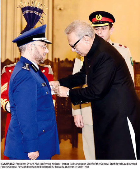 Nishan-i-Imtiaz conferred upon KSA general